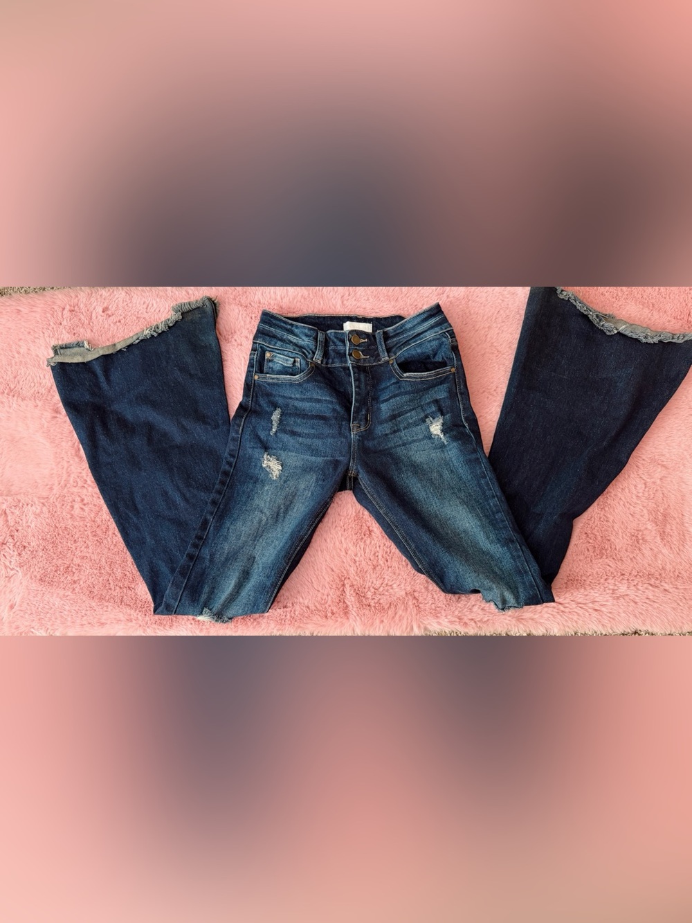 Boutique Dark Wash High-Rise Distressed Women’s Jeans 👖 🤍
